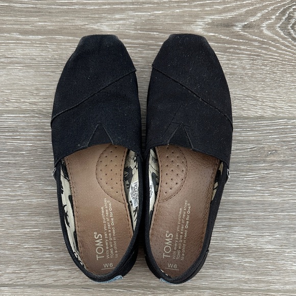 Toms Shoes - Toms Black Canvas Slip-On Shoes Size Women’s 6